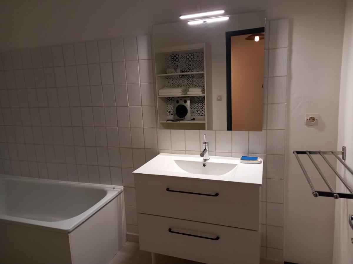 Le Midi 2 Apartment เทรเบส์ ภายนอก รูปภาพ
